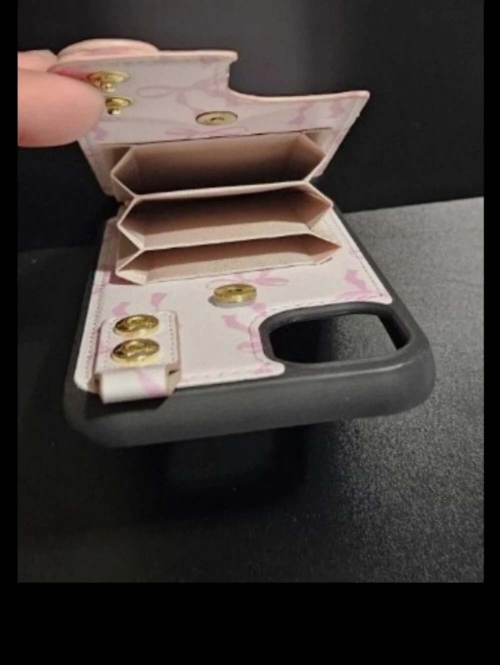 petitian iphone 13